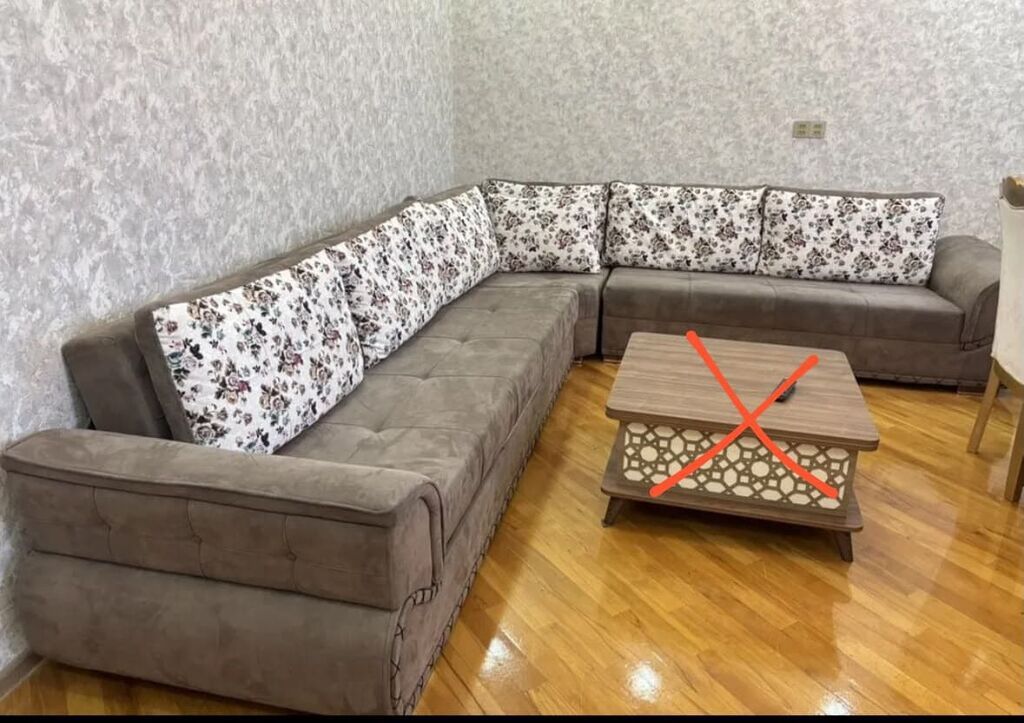 Künc divan 550₼. Açılır baza var. Ölçü 3/2. Endirim üçün qəti — Mebel, Bakı