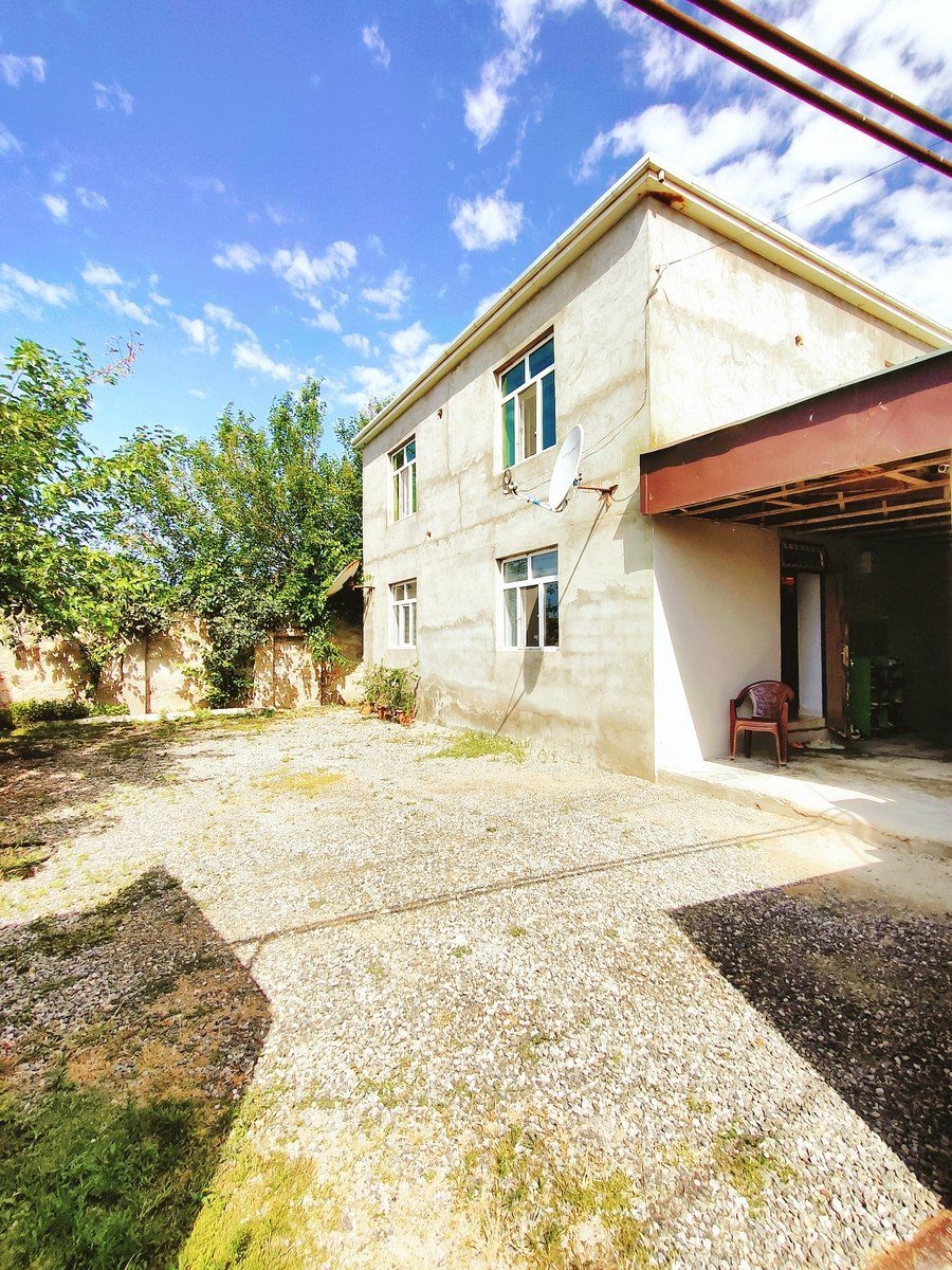 Həyət evi, Binə qəs. — Ev, villa, Bakı