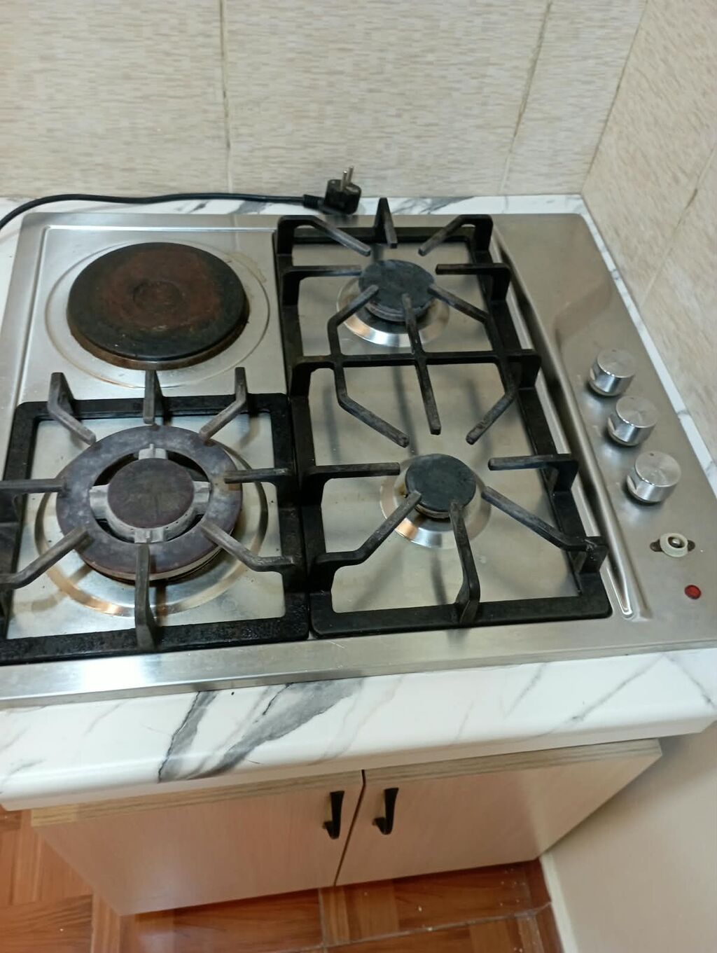Paltar yuyan 250 qaz peci 30 manat — Paltaryuyan maşınlar, Saray (3)