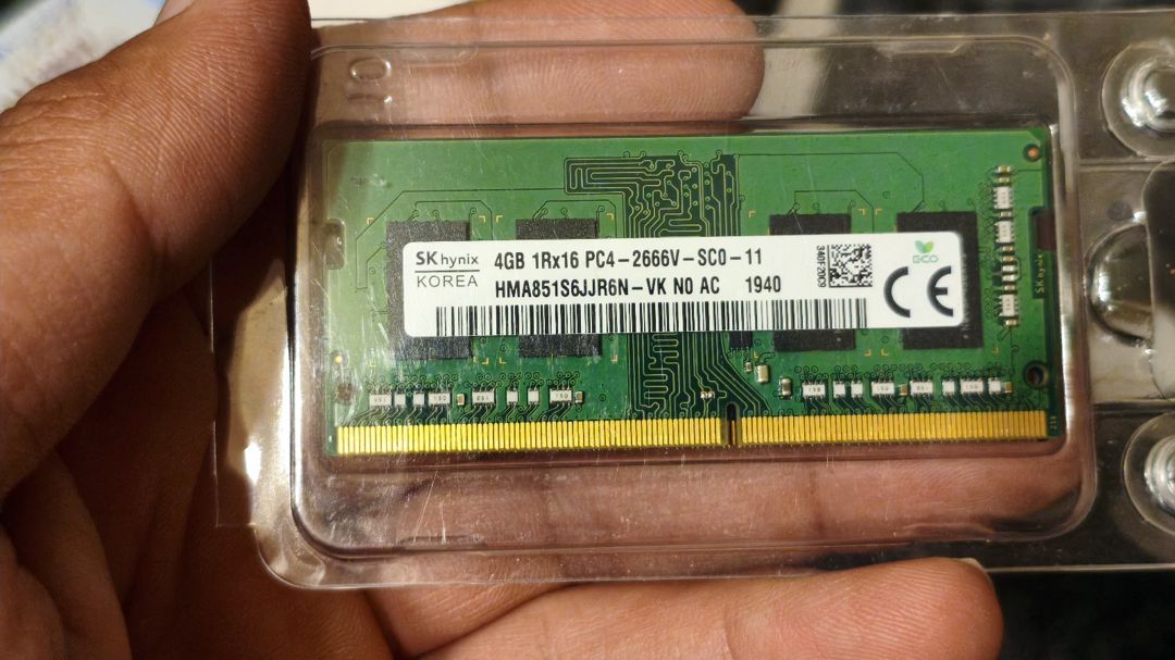 DDR4 noutbuk üçün 4 GB — Elektronika, Bakı