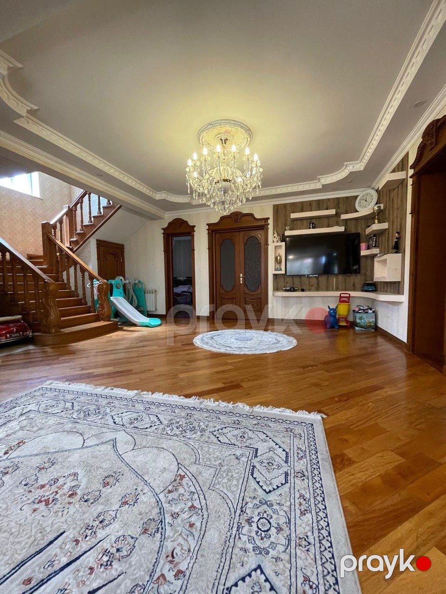 Satılır 6 otaqlı həyət evi/bağ evi 450 m² — Ev, villa, Bakı (9)