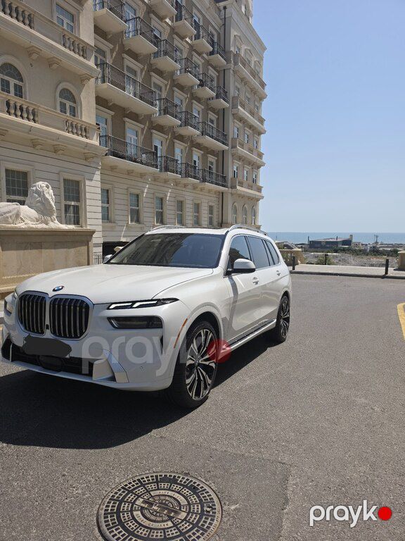 BMW X7, 3.0 L, 2023 il, 44 000 km — Avtomobillər, Bakı (2)