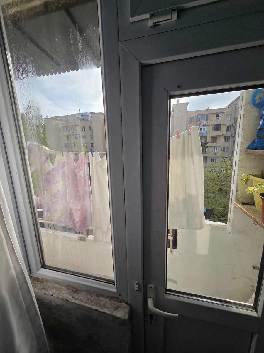 Satılır 2 otaqlı köhnə tikili 65 m² — Mənzil, Bakı (10)