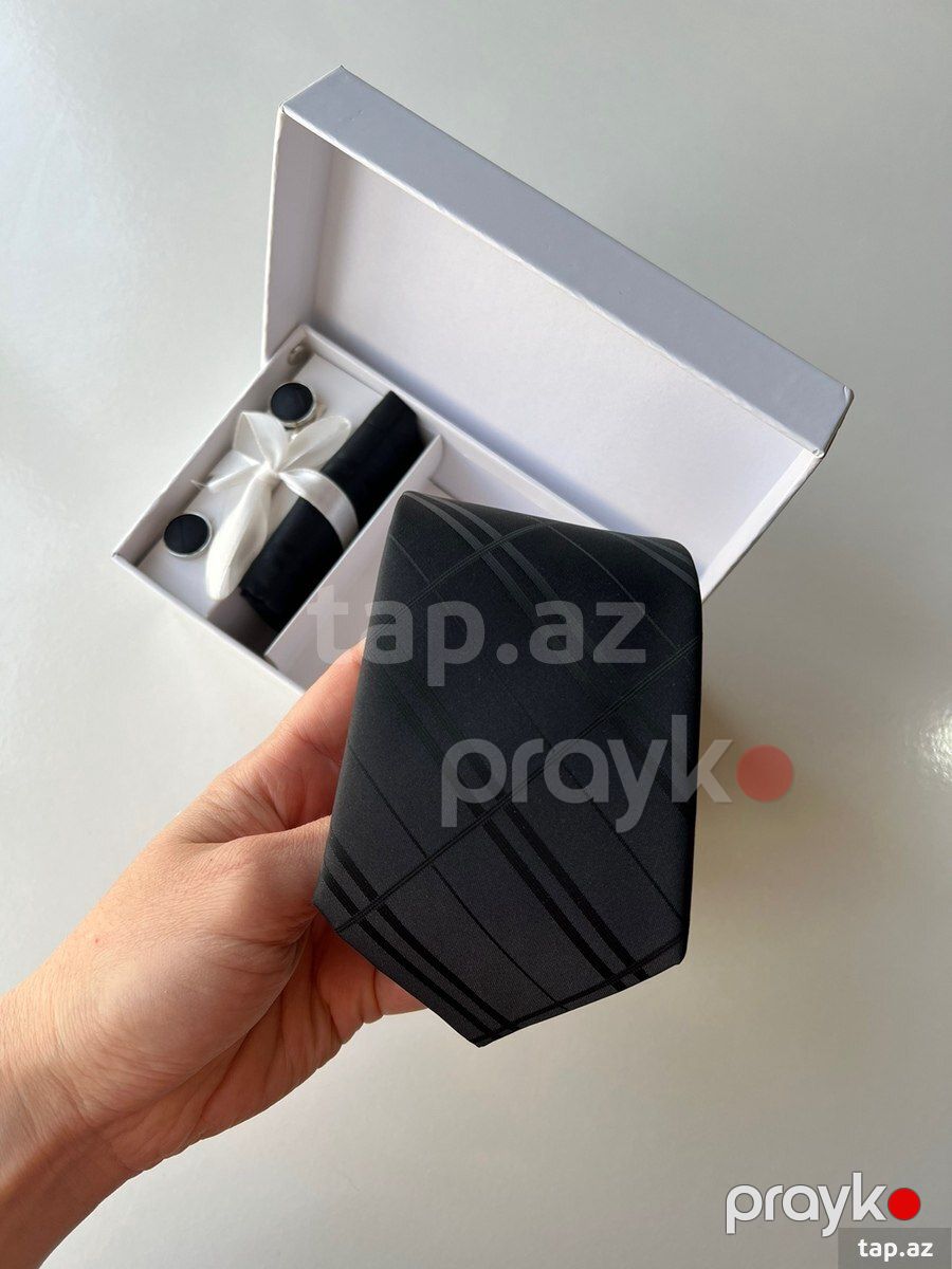 Qalstuk dəsti — Şəxsi əşyalar, Bakı (3)