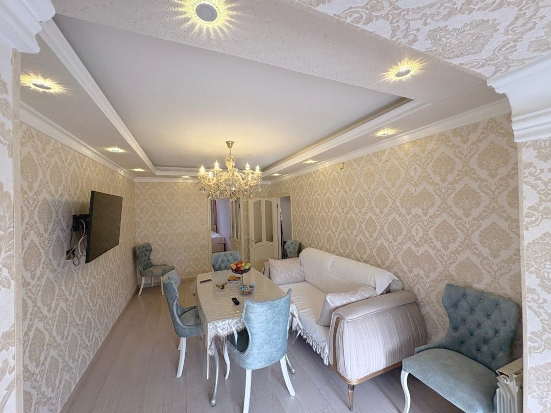 Satılır 2 otaqlı köhnə tikili 65 m² — Mənzil, Bakı (2)