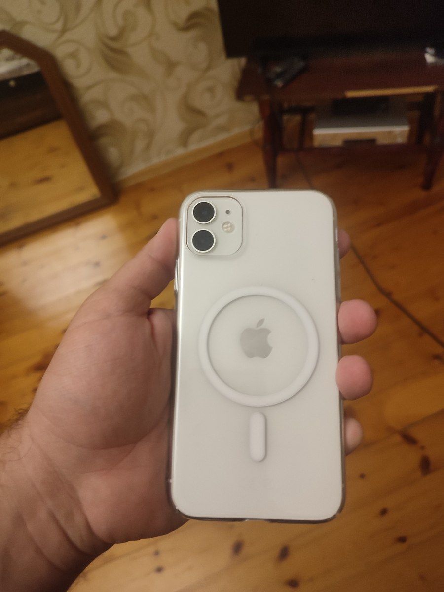 Apple iPhone 11 White 64GB/4GB — Mallar, Bakı