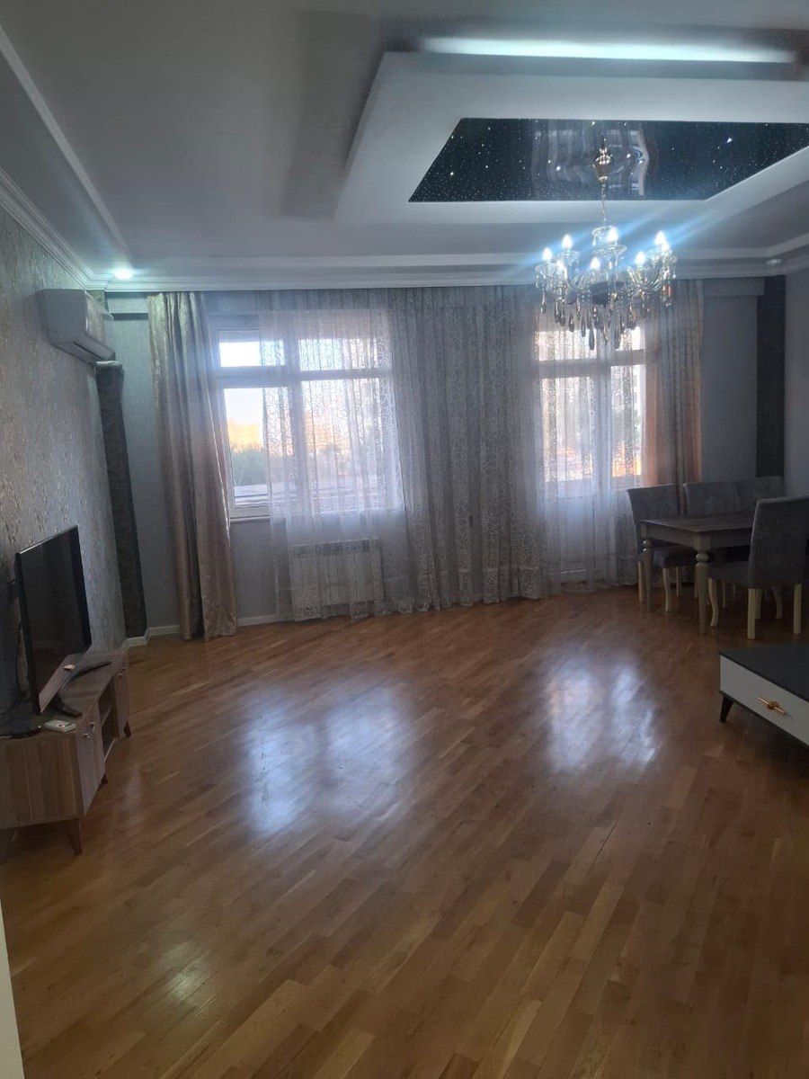 İcarəyə verilir 3 otaqlı yeni tikili 150 m² — Mənzil, Bakı (3)