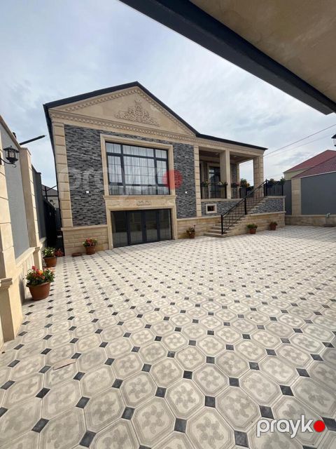 Satılır 8 otaqlı həyət evi/bağ evi 205 m²