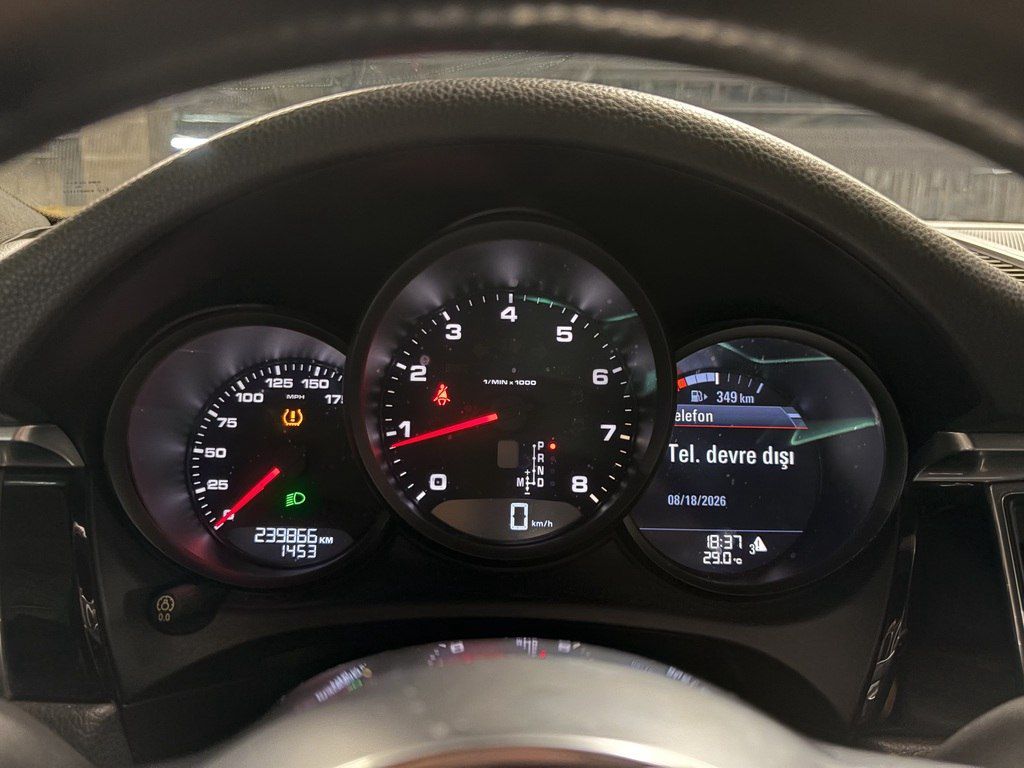 Porsche Macan, 2.0 L, 2017 il, 220 000 km — Avtomobillər, Bakı (9)