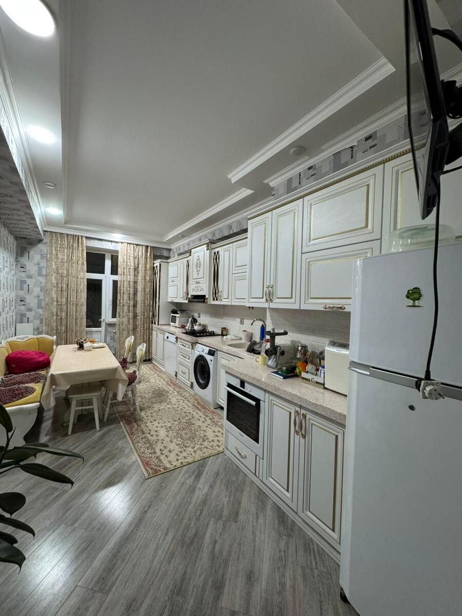 Satılır 4 otaqlı yeni tikili 130 m² — Mənzil, Bakı (2)