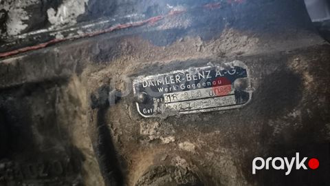 Məhsul:Mercedes 609 sürətlər qutusu - İstehsalçı lövhəsi — Quba
