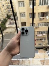IPhone 17 Pro, Gümüşü, Simsiz şarj — Smartphones