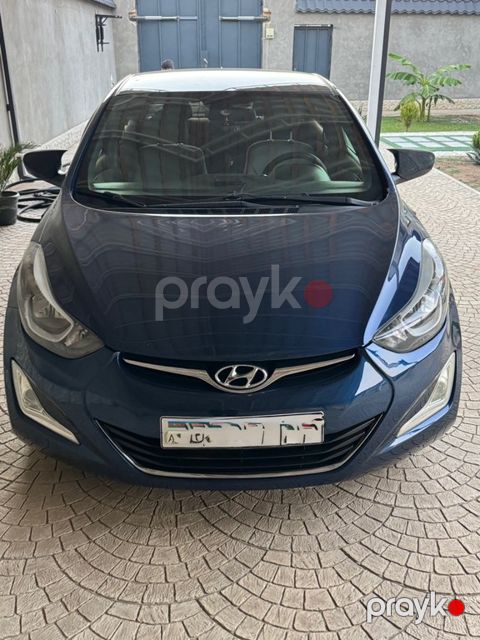 Hyundai Elantra, 1.8 L, 2014 il, 205 000 km