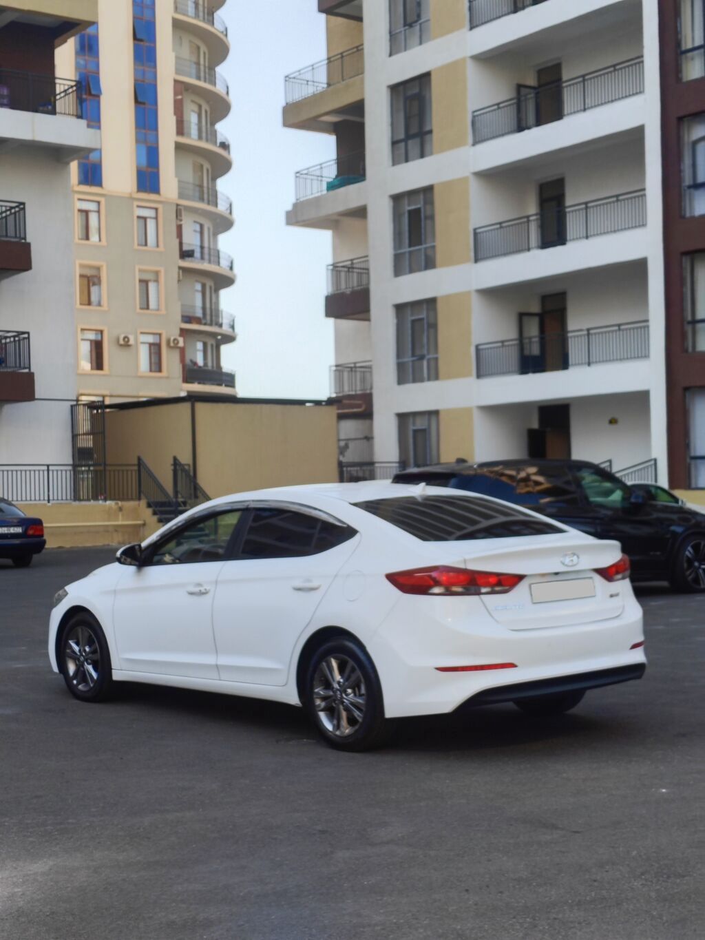 Hyundai Elantra: 1.6 l | Sedan — Avto, Abşeron (5)