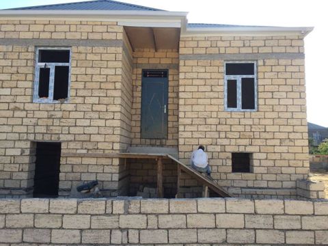 Masazır 3 otaqlı, 72 kv. m, Kredit var, Təmirsiz