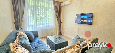 İcarəyə verilir 2 otaqlı köhnə tikili 65 m²