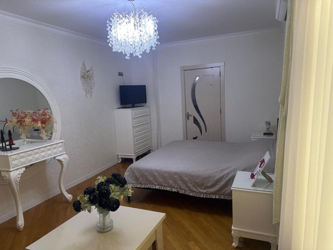 Satılır 4 otaqlı köhnə tikili 110 m² — Mənzil, Bakı (6)