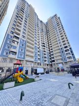 Satılır 2 otaqlı yeni tikili 68 m² — Zaur bey.