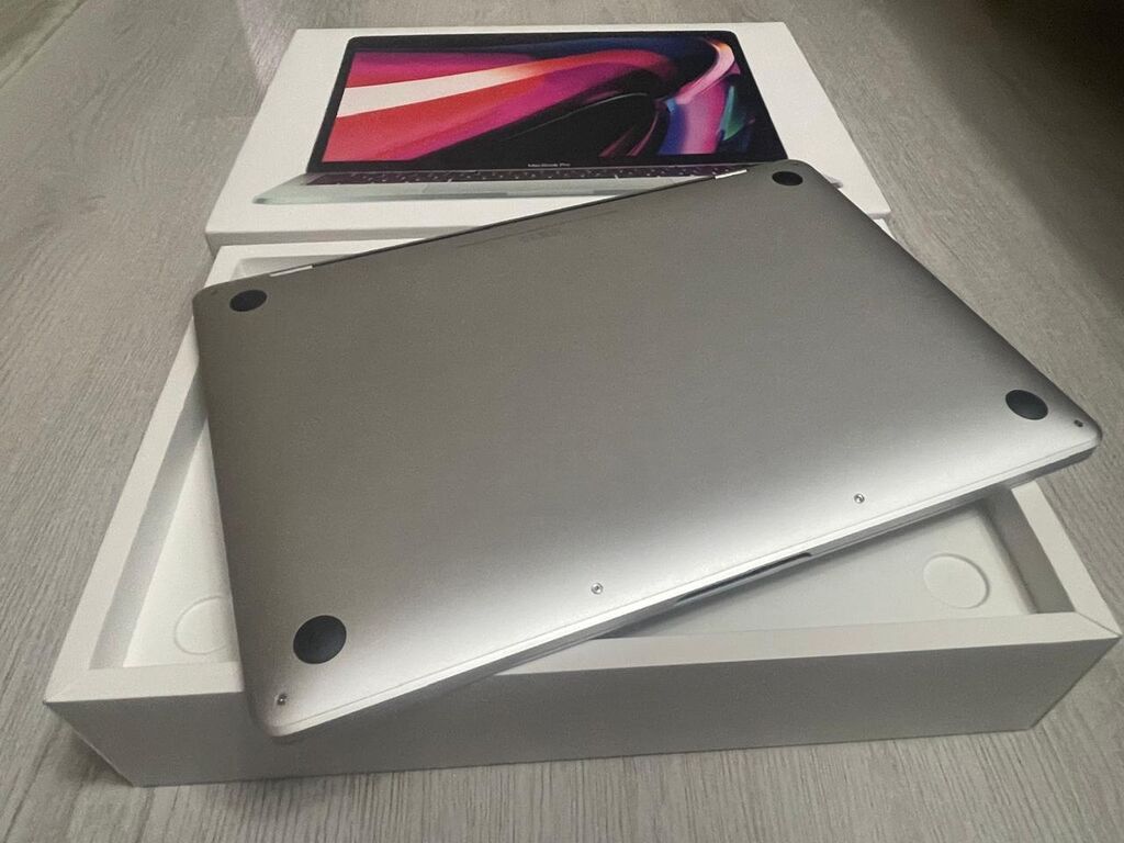 Apple MacBook Pro 13" (gümüş rəng) – M1 nəsli Xüsusiyyətlər: - 13.3" — Apple Macbook, Bakı (8)