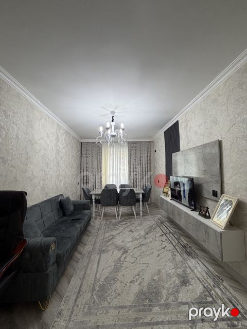Satılır 3 otaqlı köhnə tikili 80 m²