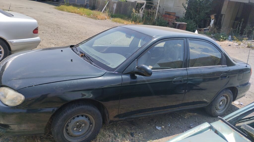 Kia Sephia: 1.6 l | 1997 il Sedan — Avtomobillər, Gəncə (4)