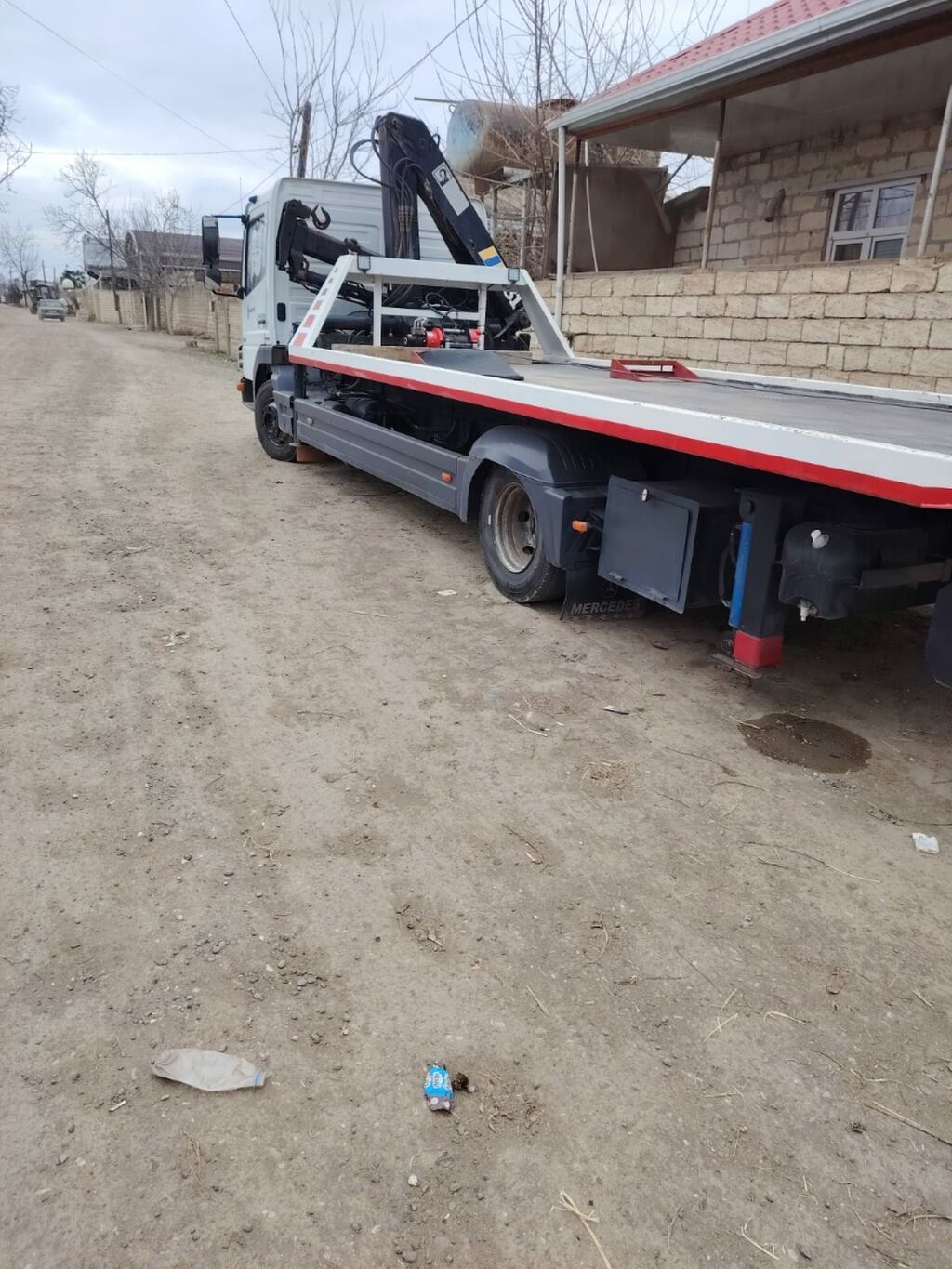 Mercedes-Benz Atego bazasında evakuator platformalı yük avtomobili — Avto, Bakı (4)