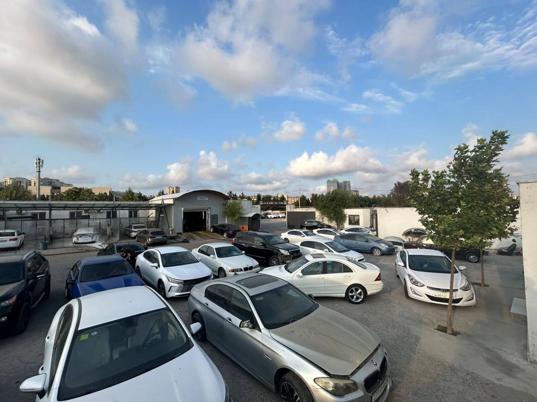 Satılır obyekt 700 m² — Əmlak, Bakı