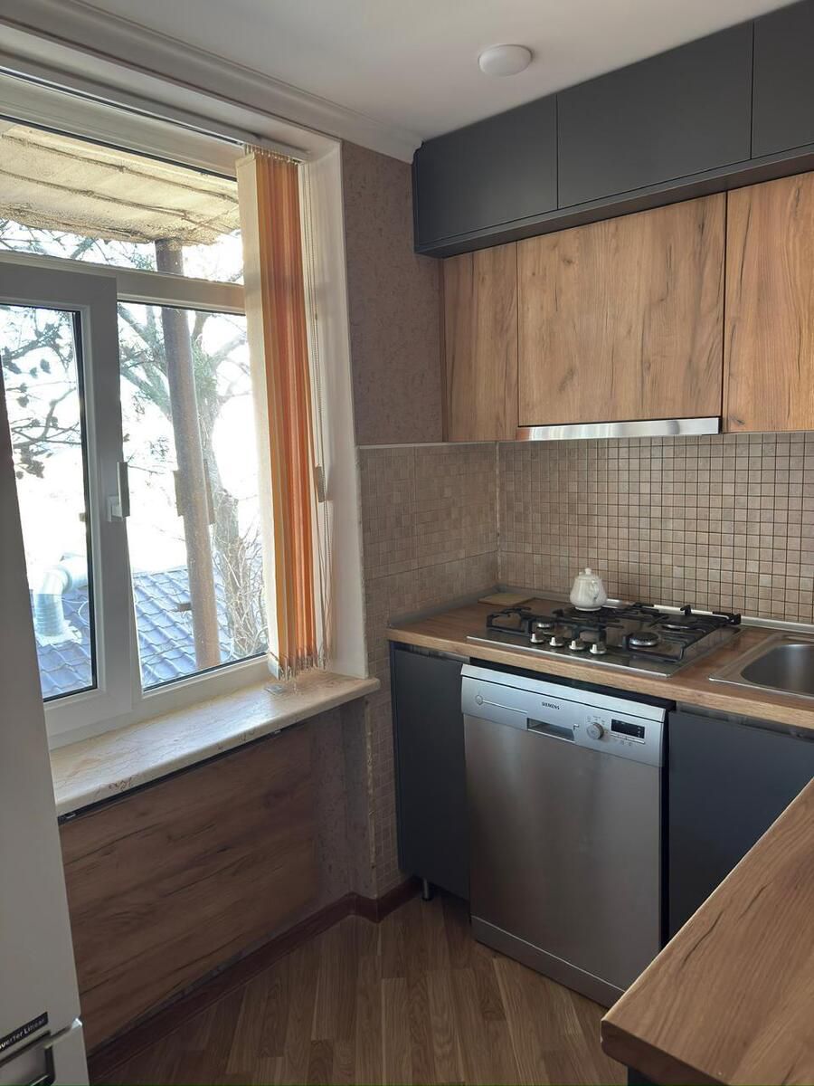 İcarəyə verilir 3 otaqlı köhnə tikili 90 m² — Mənzil, Bakı (11)