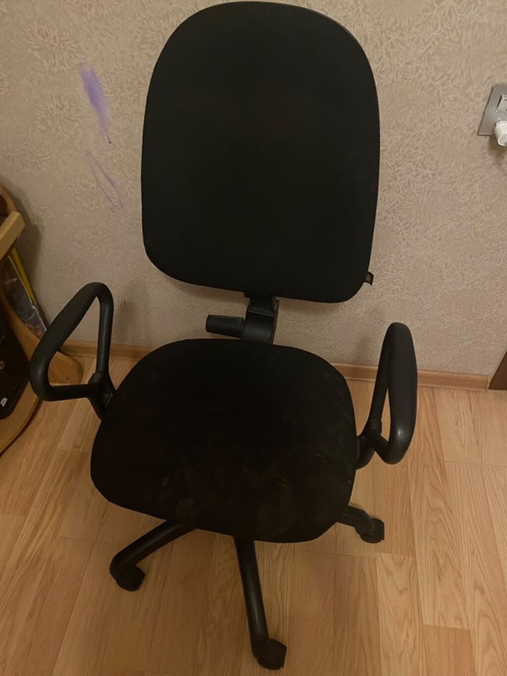 İşlənmiş ofis kreslou, hündürlüyü tənzimlənən — Ofis mebeli, Bakı