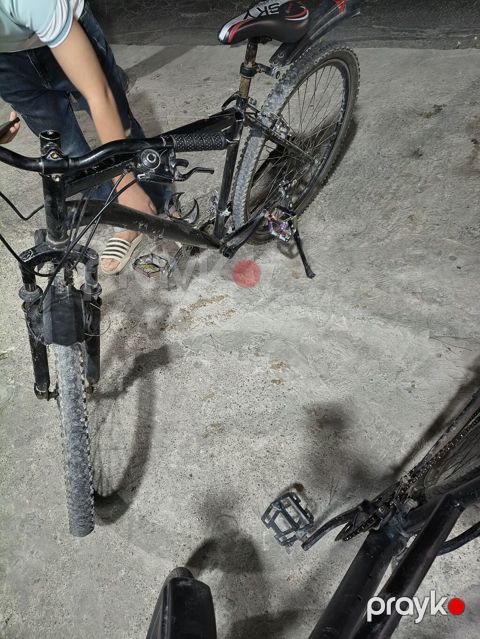 Şəhər və yüngül off-road üçün dağ velosipedi - Rəng: qara - — Xırdalan