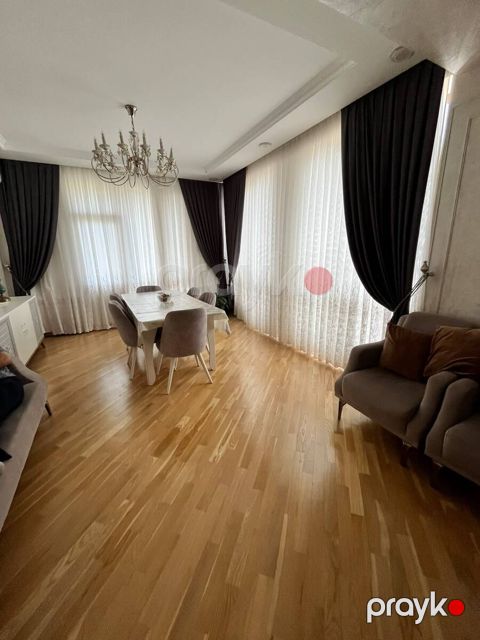 Satılır 4 otaqlı yeni tikili 156 m²