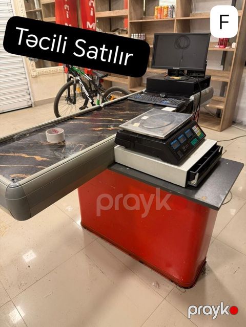 M‼️ Təcili Satılır ‼️ Endirim olundu Mağaza ücün satış vitrini — Digah