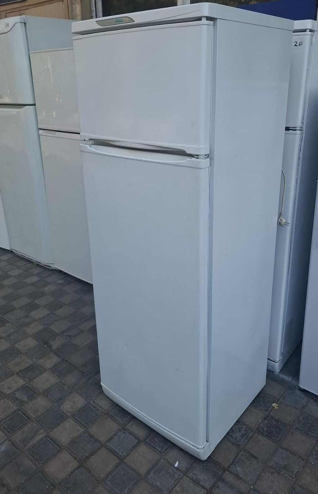 Sıtnol soyuducu defrost 240 azn📍Tam işlek yazlı şekilde zemanet verlir — Soyuducular, Bakı