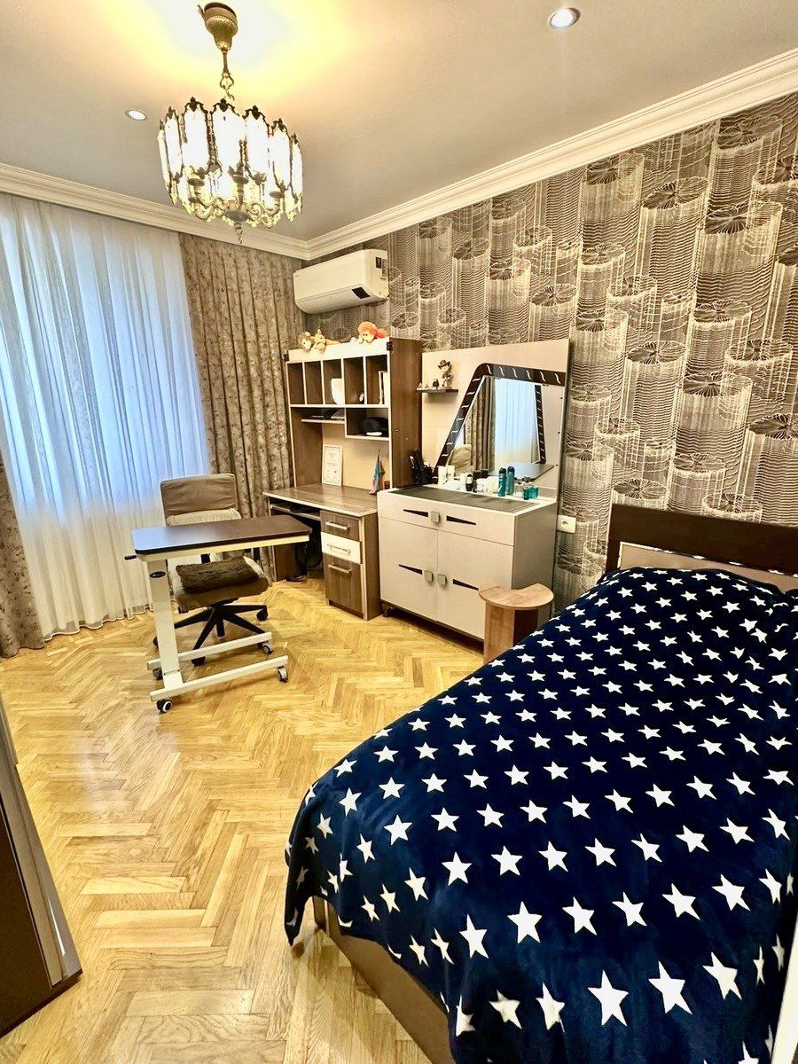Satılır 4 otaqlı köhnə tikili 120 m² — Mənzil, Bakı (6)