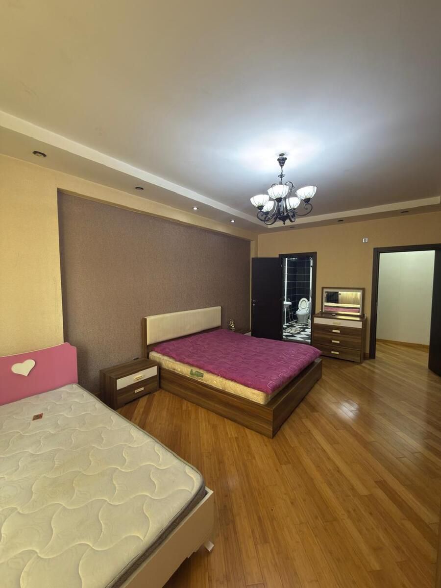 Satılır 4 otaqlı yeni tikili 165 m² — Mənzil, Bakı (7)