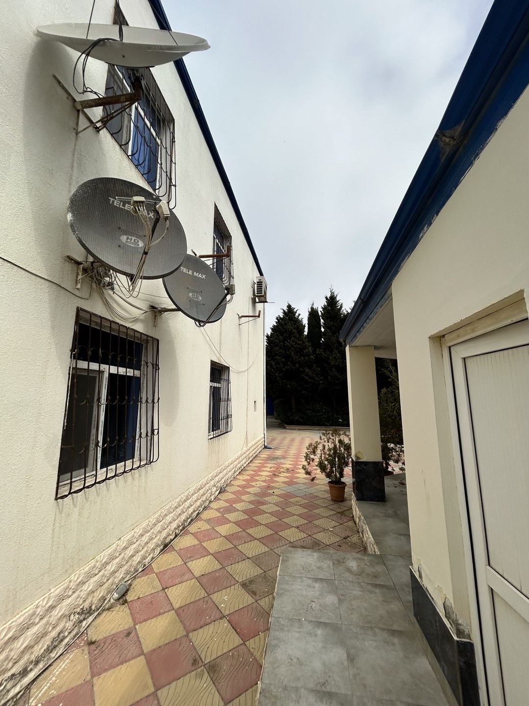 Satılır 9 otaqlı həyət evi/bağ evi 300 m² — Ev, villa, Bakı (10)
