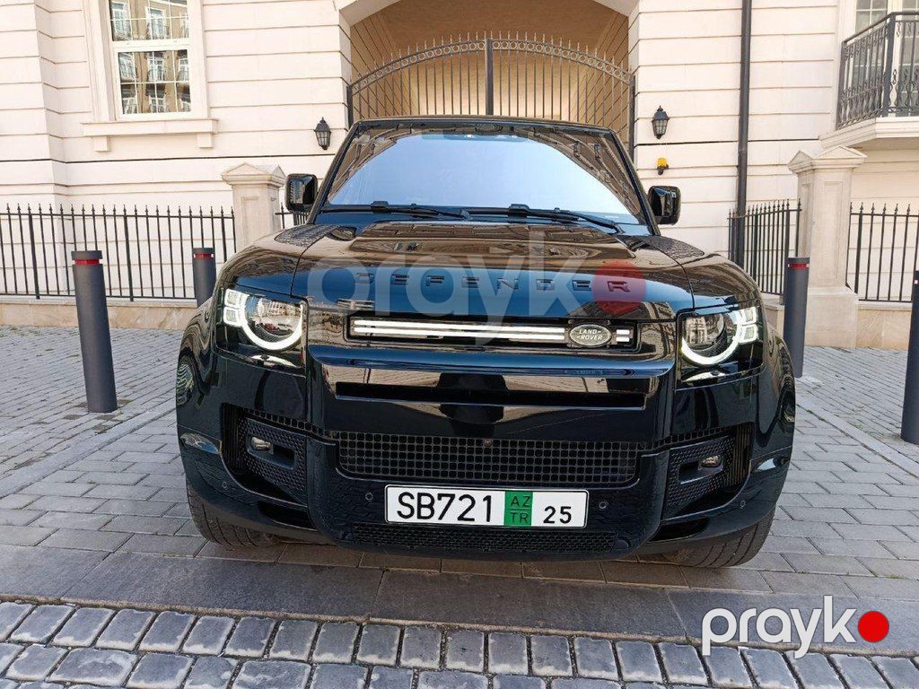 Land Rover Defender, 2.0 L, 2023 il, 27 000 km — Avtomobillər, Bakı (9)