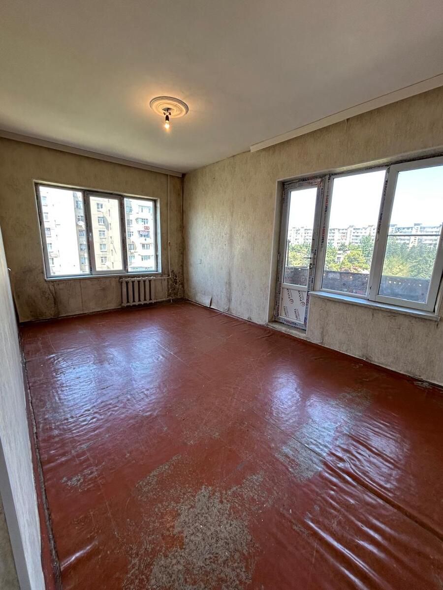 Satılır 2 otaqlı köhnə tikili 65 m² — Mənzil, Bakı (3)