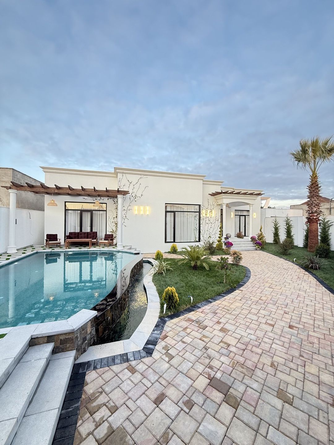 Satılır 4 otaqlı həyət evi/bağ evi 200 m² — Ev, villa, Bakı (4)