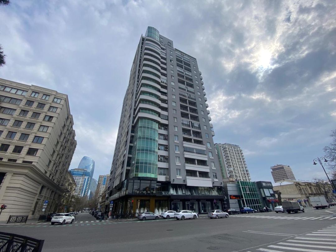 İcarəyə verilir 3 otaqlı yeni tikili 172 m² — Mənzil, Bakı