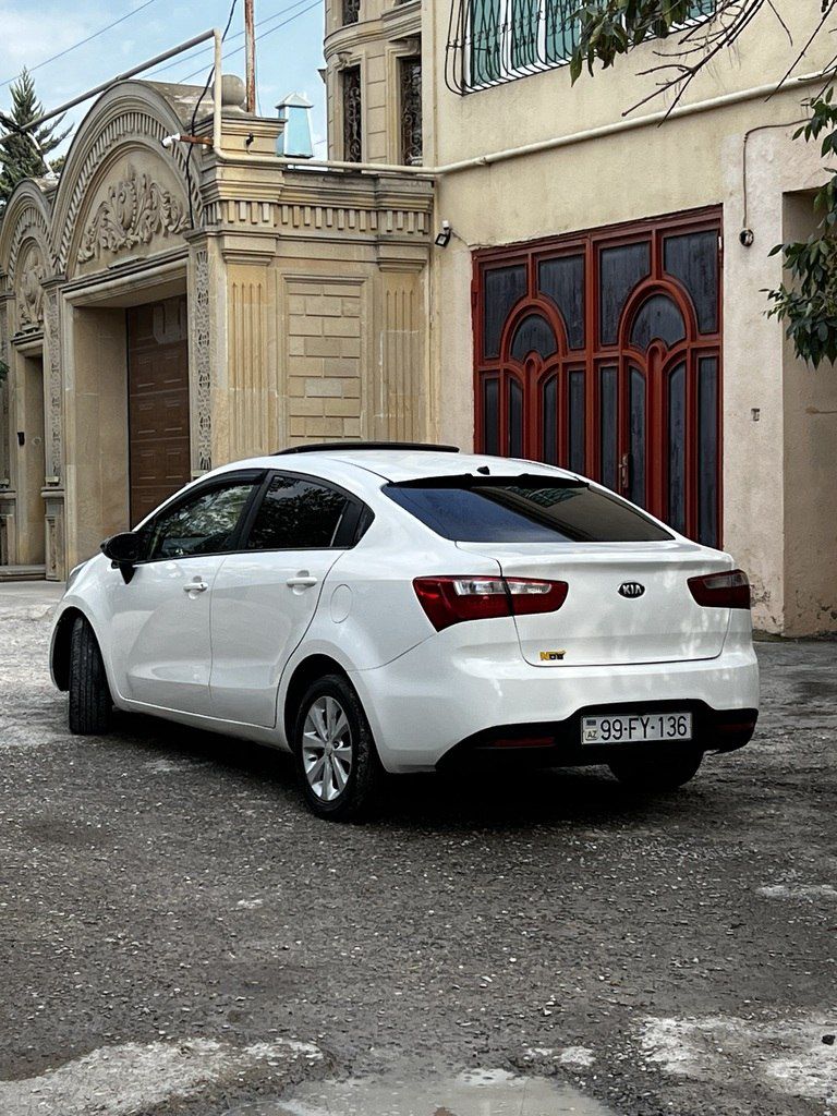 Kia Rio, 1.4 L, 2012 il, 250 000 km — Avtomobillər, Bakı (2)