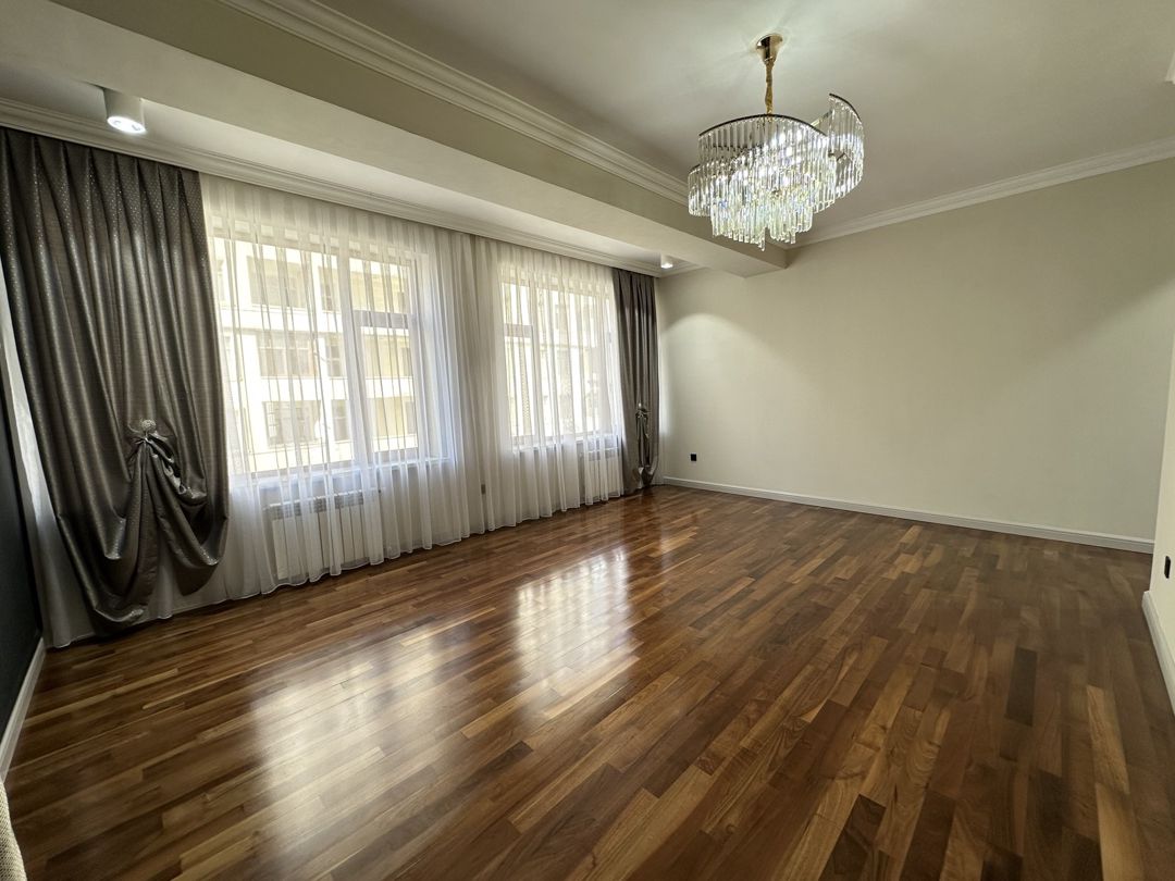 Satılır 3 otaqlı yeni tikili 135 m² — Mənzil, Bakı (12)
