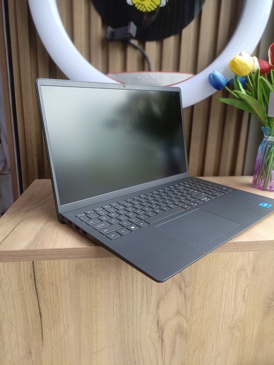 Dell Vostro Core i3 1215U — Elektronika, Bakı