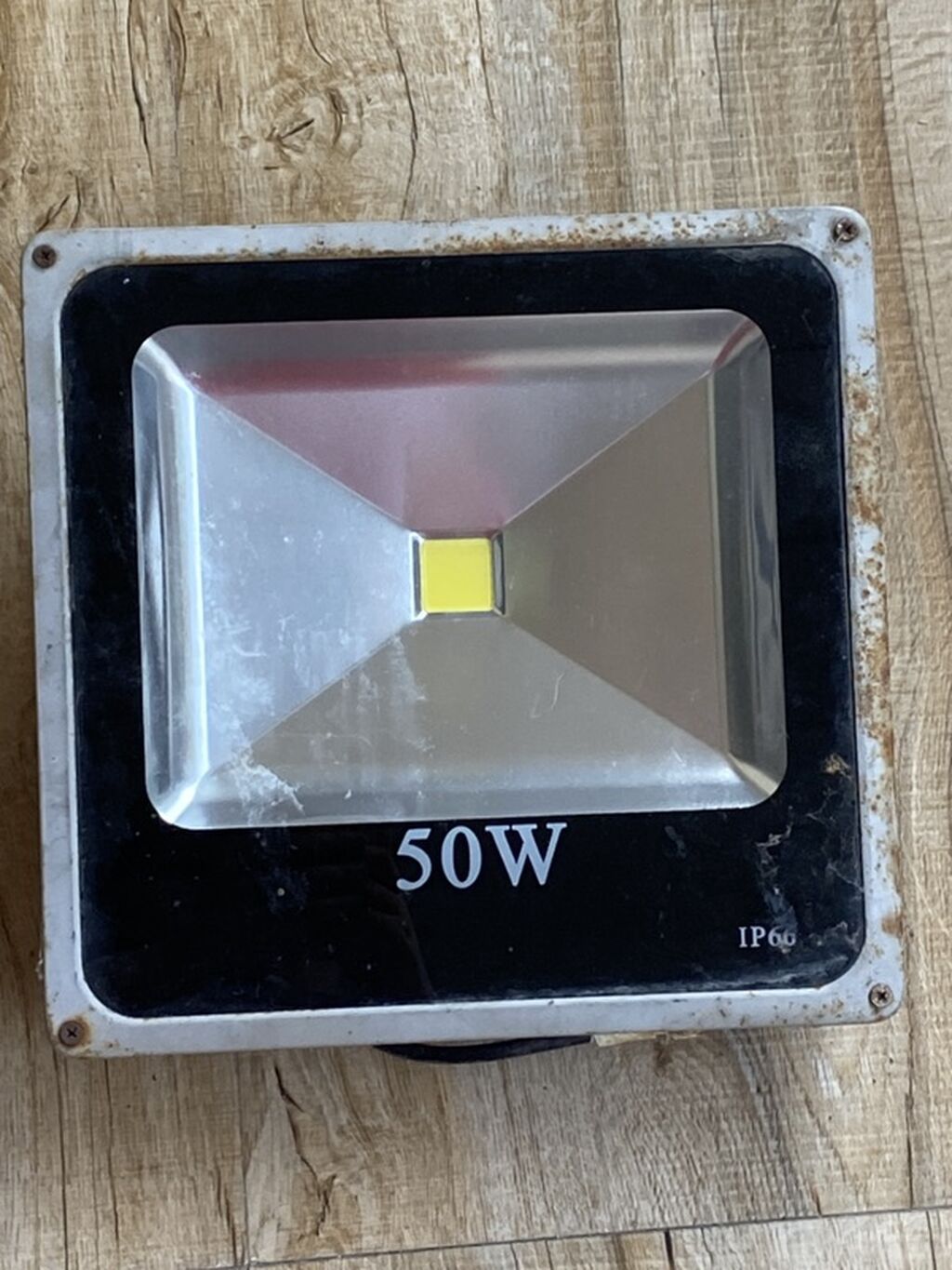 LED proyektor/floodlight – 50W, IP66 - Güc: 50W (yüksək parlaqlığa
