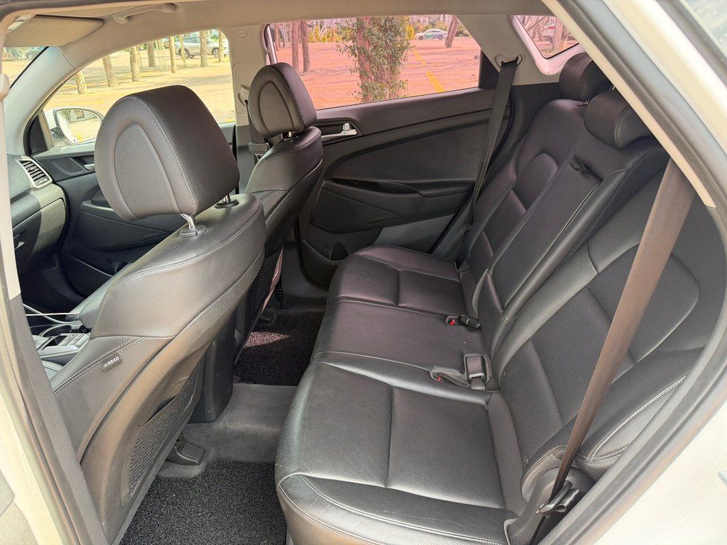Hyundai Tucson, 1.7 L, 2016 il, 171 000 km — Avtomobillər, Bakı (10)