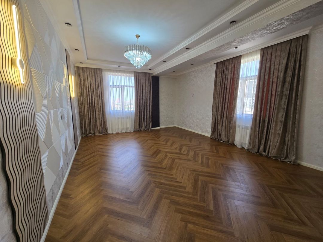 Satılır 3 otaqlı yeni tikili 140 m² — Mənzil, Bakı (9)