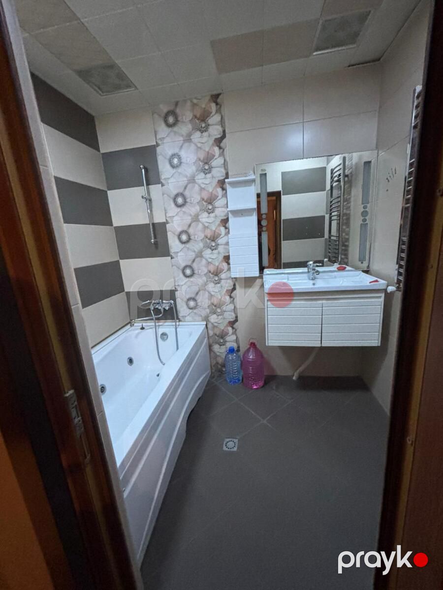 Satılır 3 otaqlı yeni tikili 128 m² — Mənzil, Bakı (12)