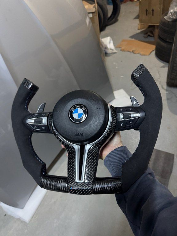 "BMW" yarı kəsik sport sükanı — Ehtiyat hissələri və aksesuarlar, Bakı