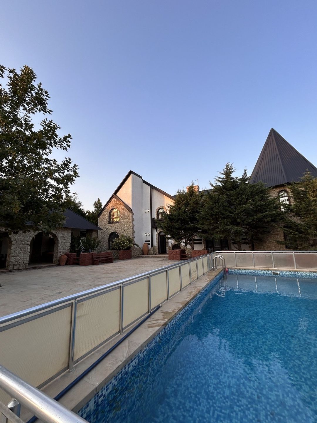 Satılır 6 otaqlı həyət evi/bağ evi 240 m² — Ev, villa, Bakı