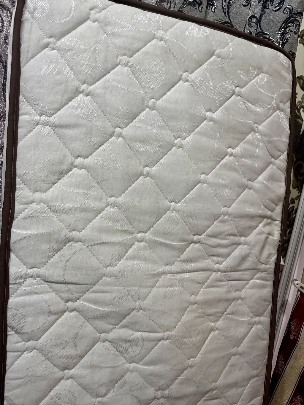 İşlənmiş, Sadə matras, Bir nəfərlik — Matraslar, Bakı (4)